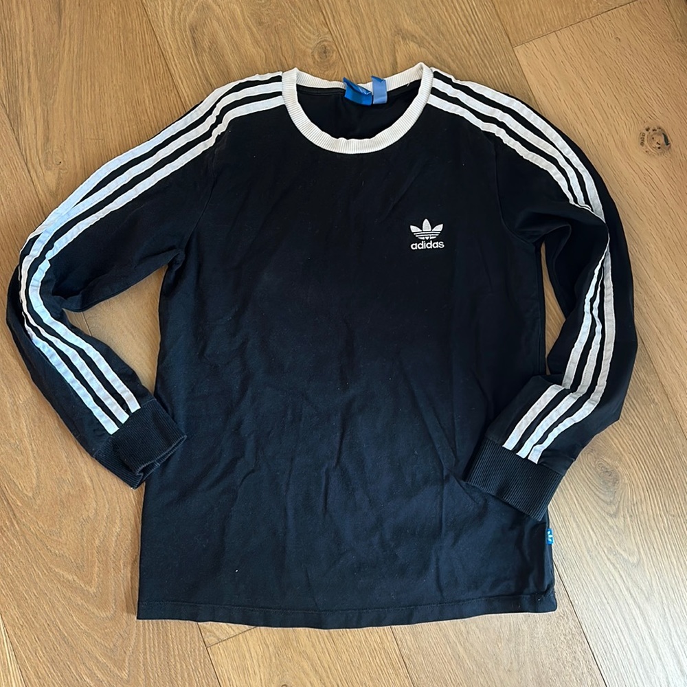 Classic Adidas Crew Neck